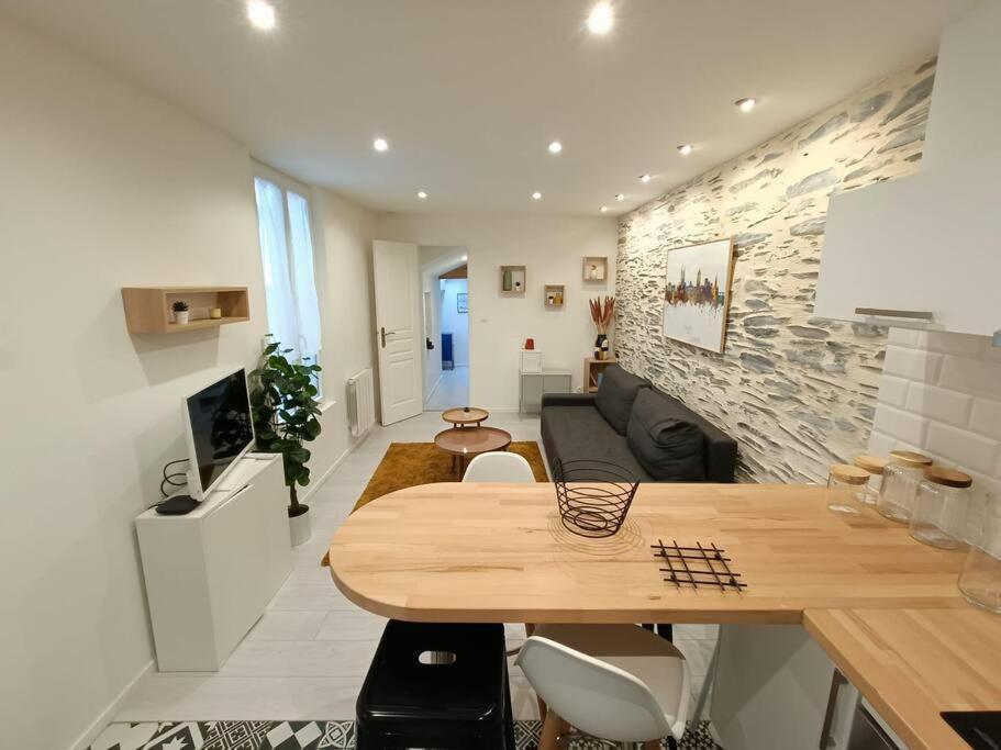 Ferienwohnung Douceurs Angevine Angers Exterior foto